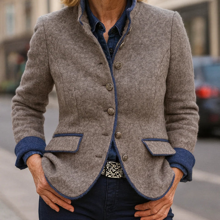 Claire | Women's Classic Blazer
