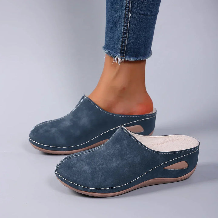 Clara | Orthopedic Fleece Slippers