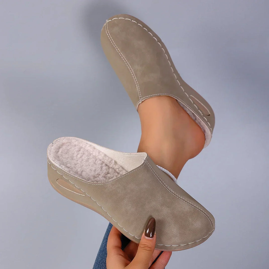 Clara | Orthopedic Fleece Slippers